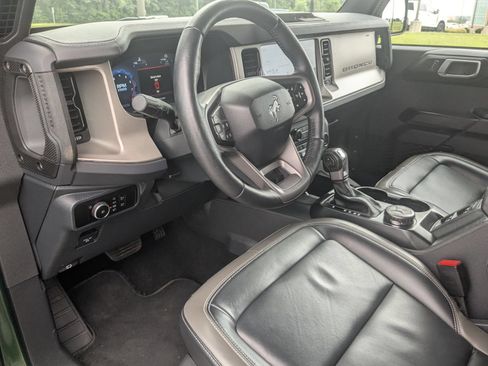 Used 2025 Ford Bronco Outer Banks AWD/4WD image 15