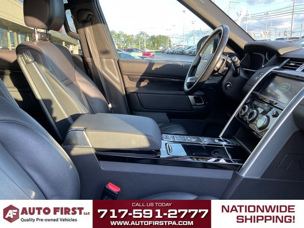 Used 2020 Land Rover Discovery HSE AWD/4WD image 21