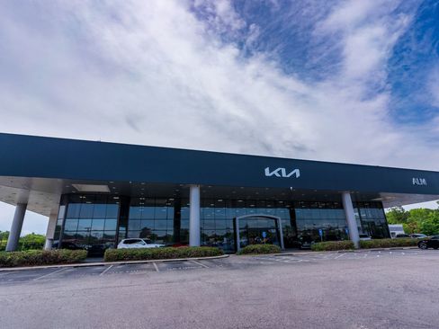 New 2026 Chevrolet Silverado EV LT image 58