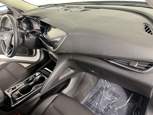 Certified 2023 Buick Envision Preferred AWD/4WD image 27