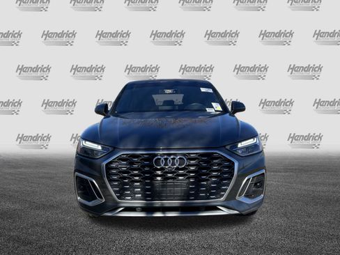 Used 2024 Audi Q5 2.0T Premium Plus w/ Premium Plus Package image 3