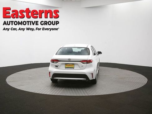 Used 2022 Toyota Corolla LE image 35