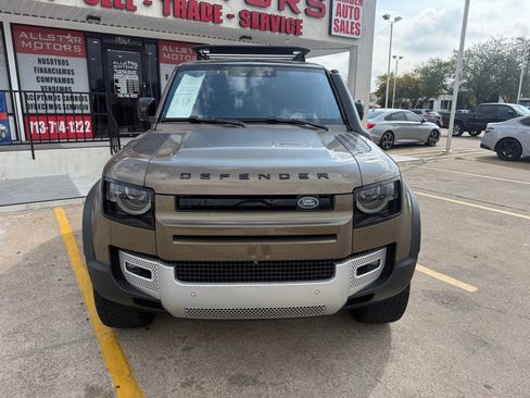 Used 2020 Land Rover Defender 110 First Edition image 2