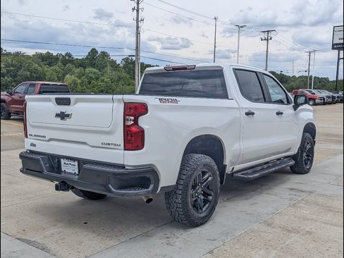 Used 2025 Chevrolet Silverado 1500 Custom Trail Boss AWD/4WD image 7