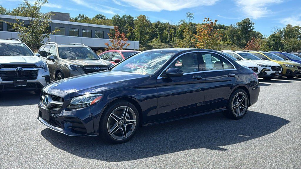 Used 2021 Mercedes-Benz C 300 4MATIC Sedan image 3