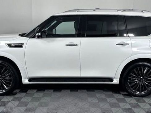 Certified 2024 INFINITI QX80 Sensory image 5