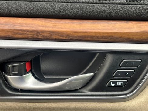 Used 2017 Honda CR-V EX-L image 8