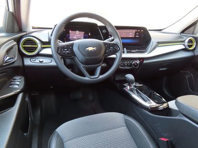 Certified 2025 Chevrolet Trax LT