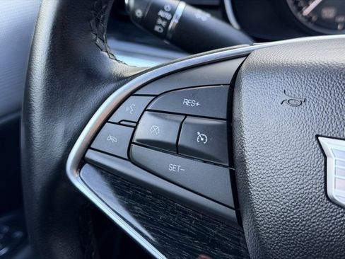 Used 2023 Cadillac XT5 Premium Luxury image 10