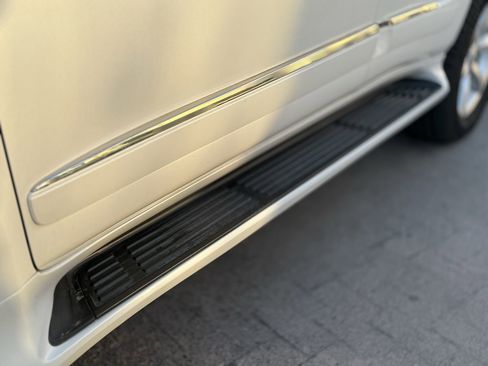 Used 2013 Lexus GX 460 image 10