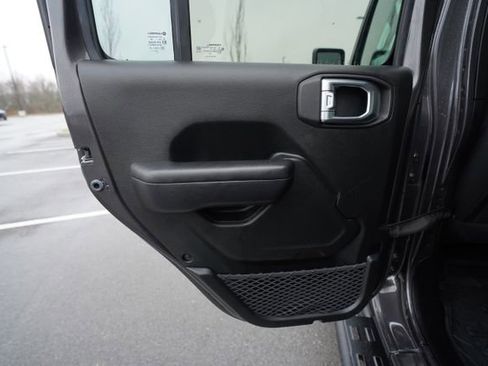 Used 2020 Jeep Wrangler Unlimited Sport image 16