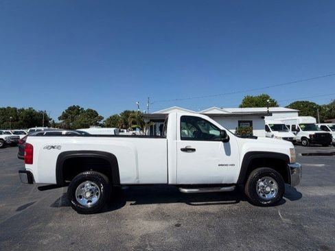 Used 2010 Chevrolet Silverado 2500 W/T image 5