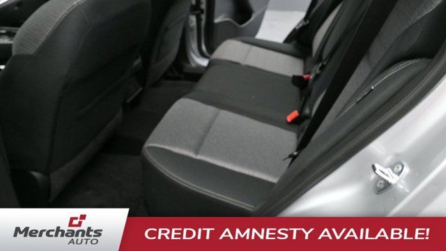 Used 2022 Nissan Rogue SV AWD/4WD image 15
