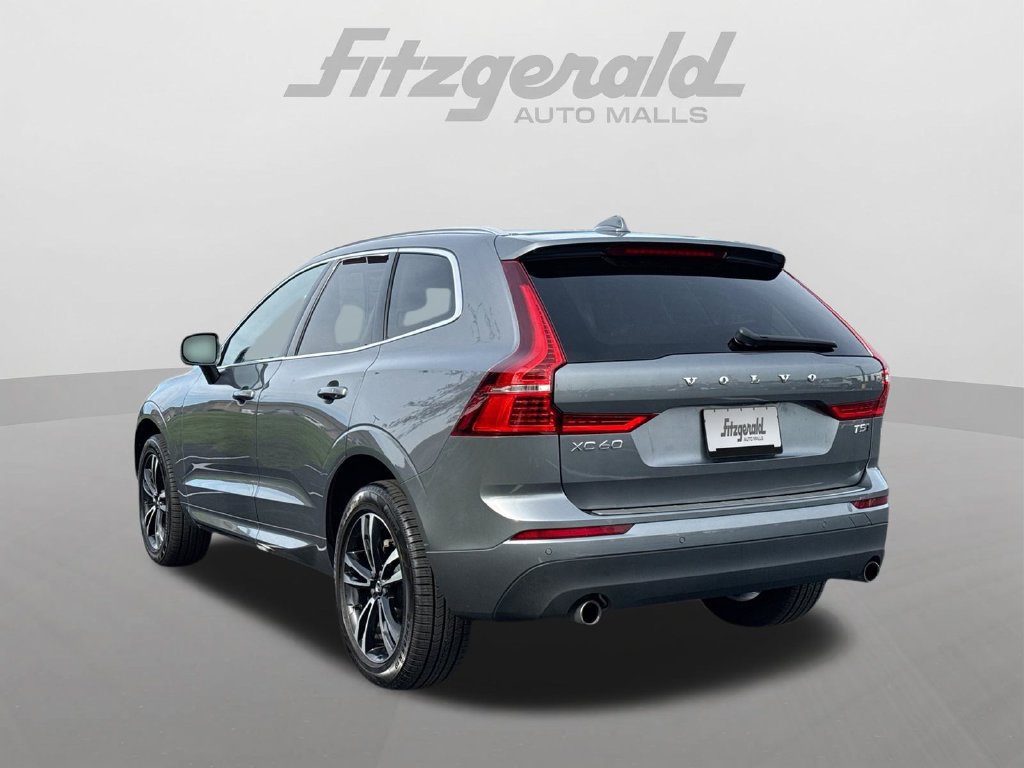 Used 2021 Volvo XC60 T5 Momentum w/ Premium Package AWD/4WD image 15