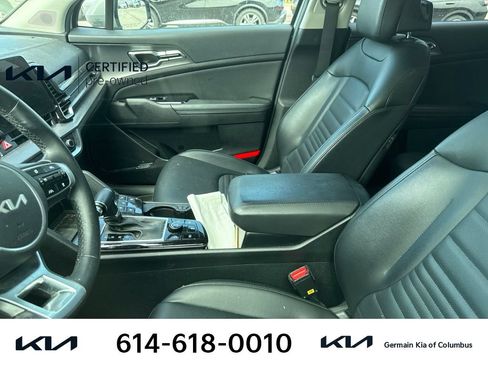 Certified 2023 Kia Sportage SX AWD/4WD image 9