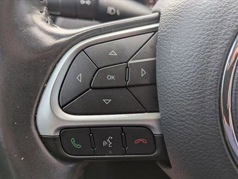 Used 2020 Jeep Compass Latitude image 9