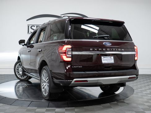 Used 2024 Ford Expedition Limited AWD/4WD image 30