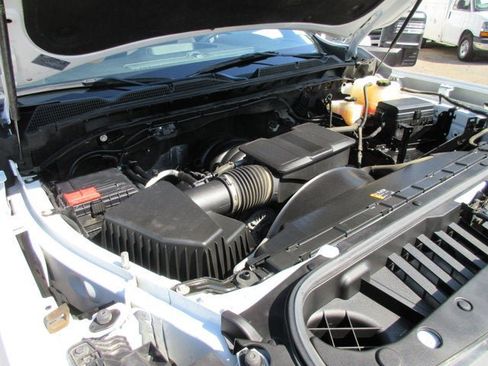 Used 2023 GMC Sierra 3500 Pro w/ Convenience Package AWD/4WD image 35