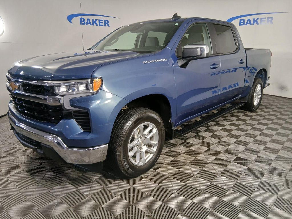 Certified 2024 Chevrolet Silverado 1500 LT AWD/4WD image 1