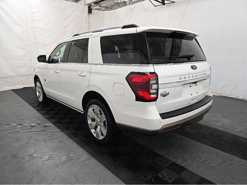 Used 2024 Ford Expedition King Ranch AWD/4WD image 4