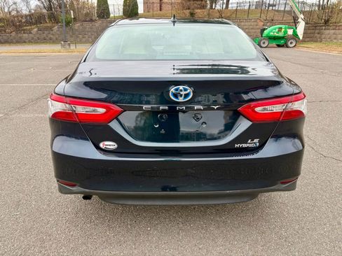 Used 2019 Toyota Camry LE image 8