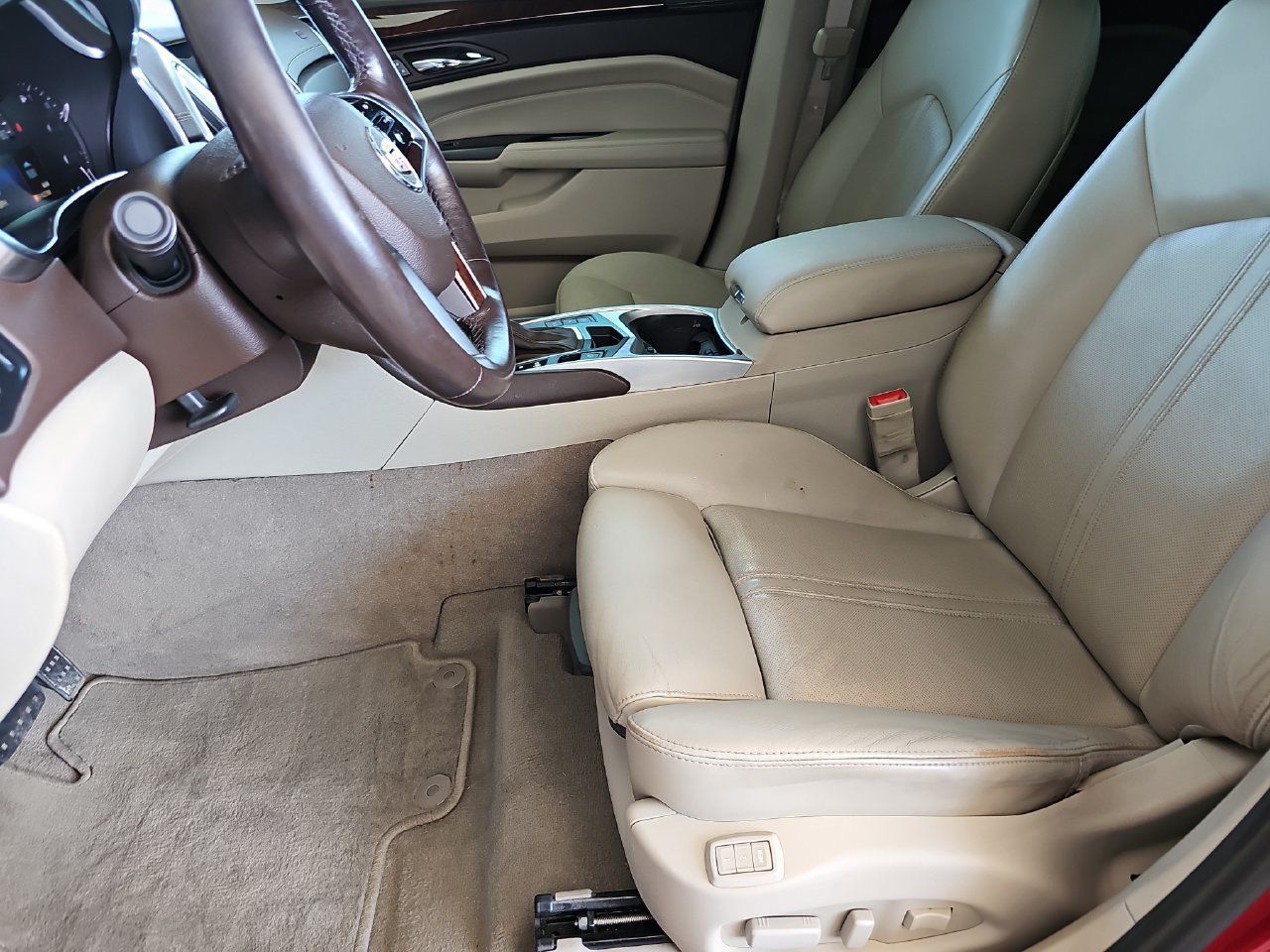 Used 2014 Cadillac SRX Luxury w/ Driver Awareness Package AWD/4WD image 15