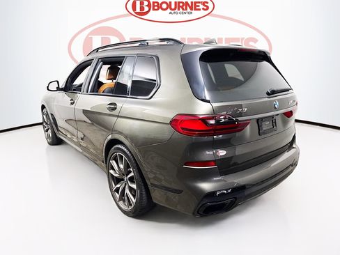 Used 2022 BMW X7 M50i w/ Luxury Seating Package AWD/4WD image 10