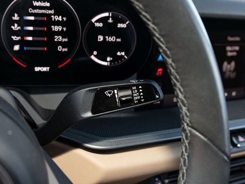 Used 2024 Porsche 911 Carrera S image 32