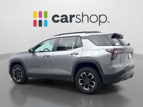 Used 2025 Chevrolet Equinox ACTIV w/ Safety and Technology Package AWD/4WD image 3