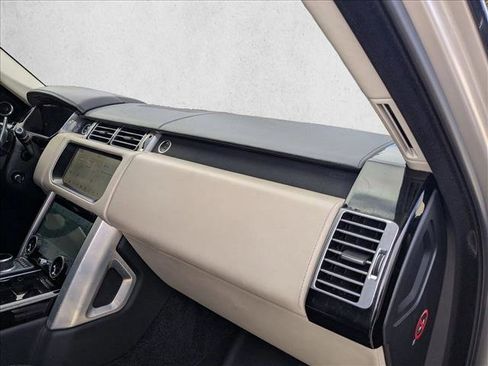 Used 2017 Land Rover Range Rover Long Wheelbase Autobiography image 20