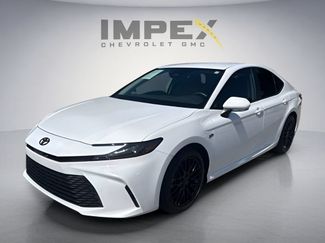 Used 2025 Toyota Camry LE w/ Convenience Package FWD video 1