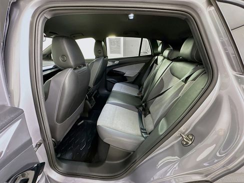 Used 2023 Volkswagen ID.4 Pro RWD image 27
