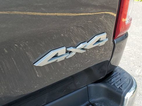 Used 2021 RAM 1500 Big Horn AWD/4WD image 31