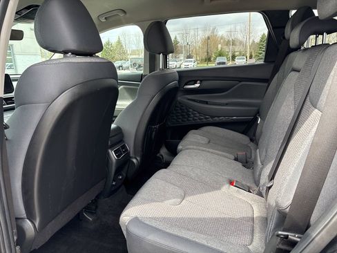 Used 2023 Hyundai Santa Fe SEL image 9
