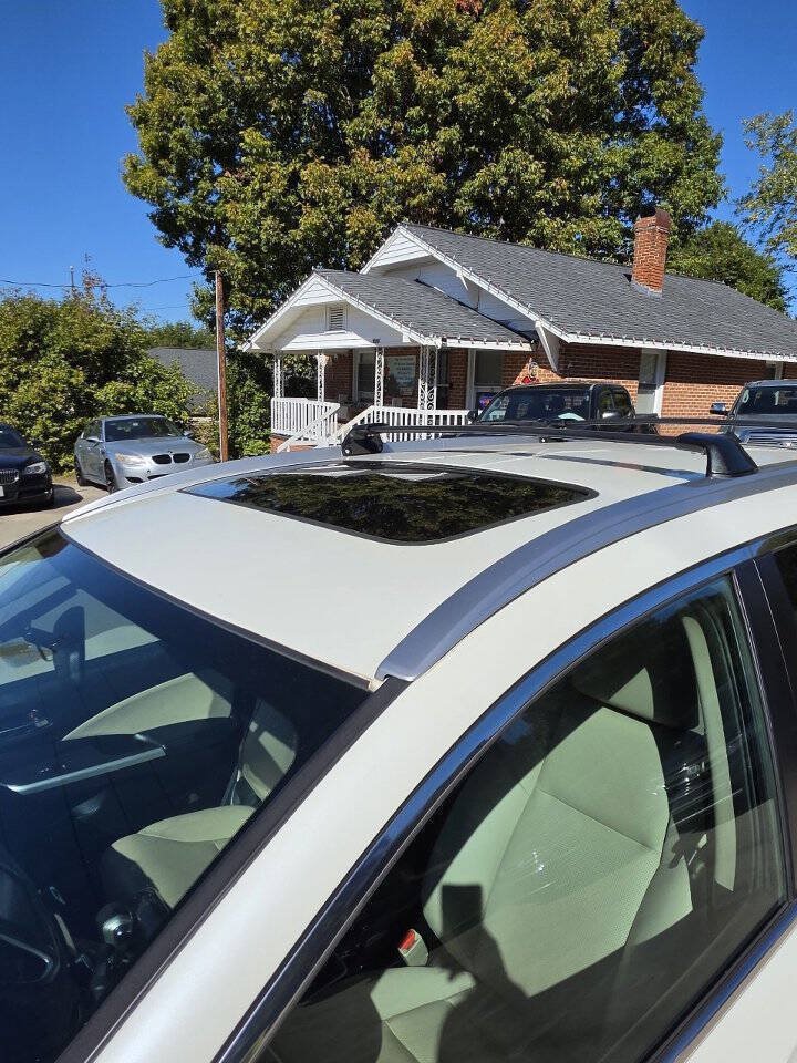 Used 2015 Honda CR-V EX-L image 15