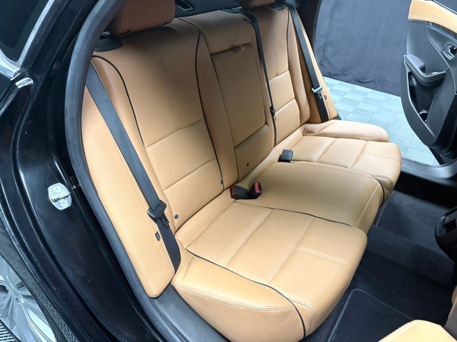 Used 2015 Chevrolet Impala LTZ FWD image 33