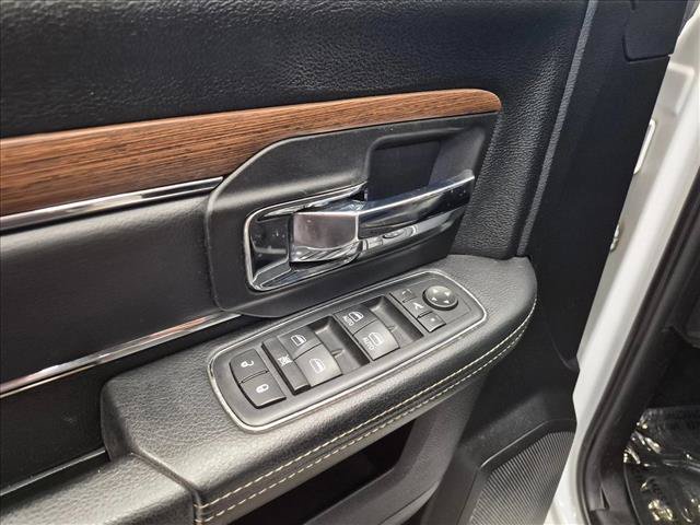 Used 2016 RAM 1500 Laramie RWD image 11