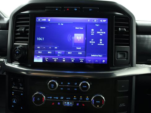 Used 2022 Ford F150 Lariat AWD/4WD image 23