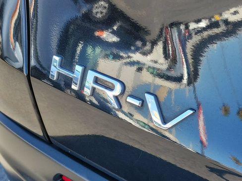 Used 2024 Honda HR-V Sport image 9