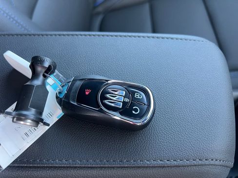 New 2026 Buick Envista Sport Touring w/ Convenience I Package FWD image 34