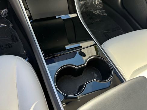 Used 2018 Tesla Model 3 Long Range image 15