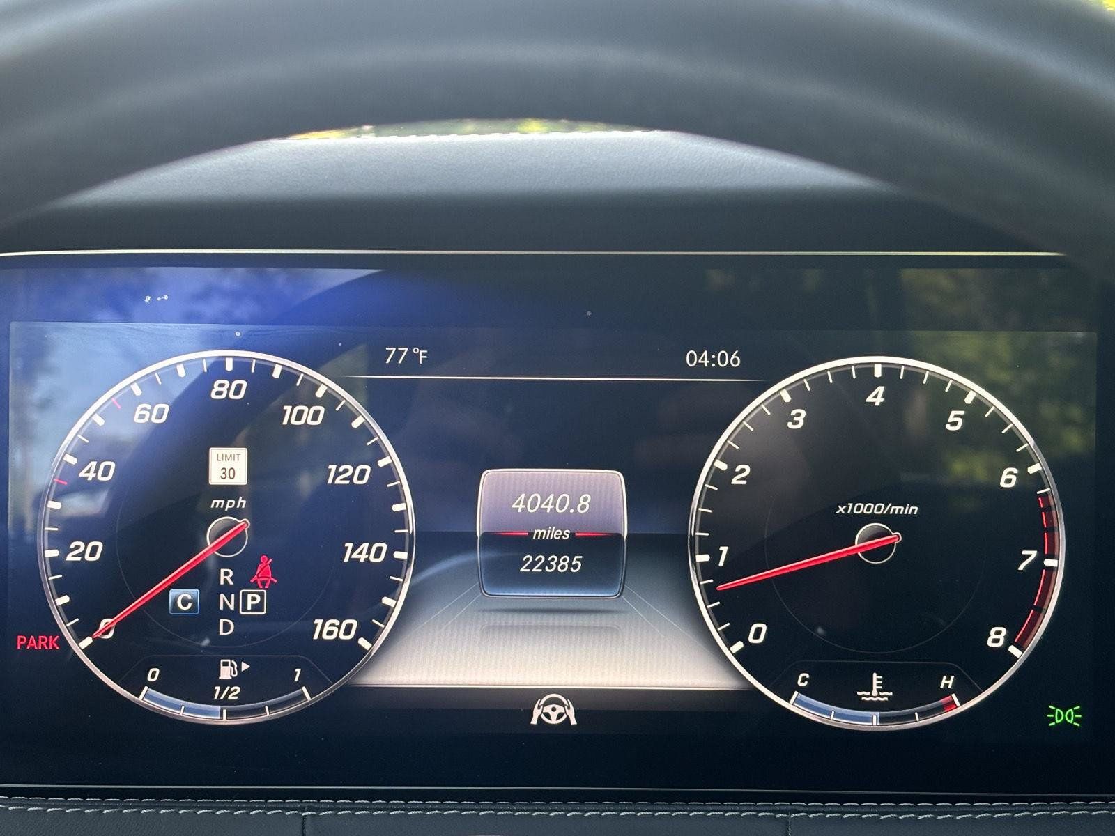 Used 2019 Mercedes-Benz S 560 Cabriolet image 10