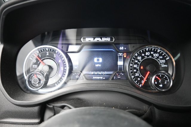 Used 2022 RAM 1500 Big Horn AWD/4WD image 18