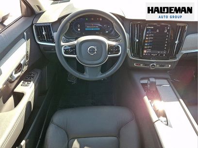 Used 2025 Volvo V90 B6 Cross Country Plus w/ Protection Package Premier