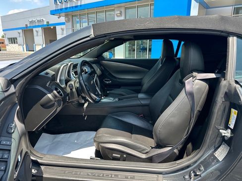Used 2015 Chevrolet Camaro LT image 17