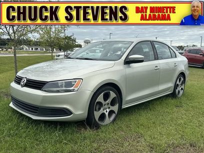Used 2011 Volkswagen Jetta SE