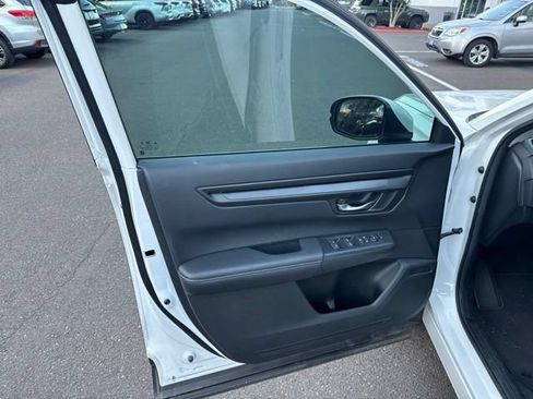 Used 2024 Honda CR-V EX image 7