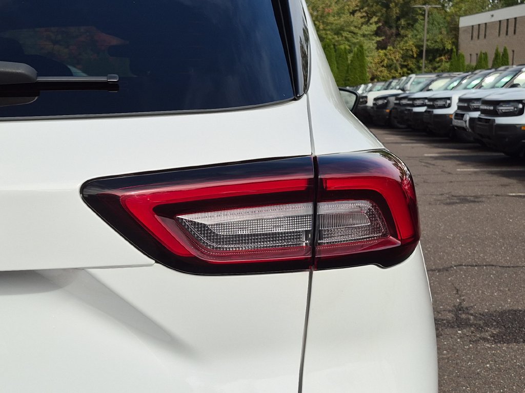 Certified 2023 Ford Escape Active AWD/4WD image 13