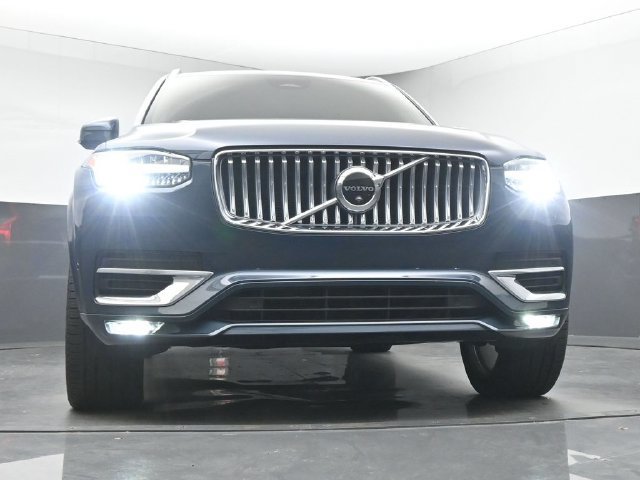 Used 2023 Volvo XC90 B6 Ultimate AWD/4WD image 11