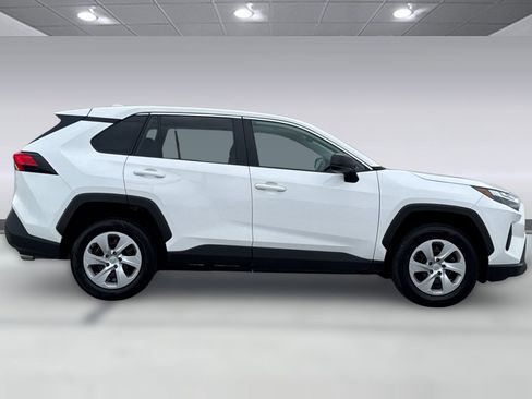 Used 2024 Toyota RAV4 LE image 2